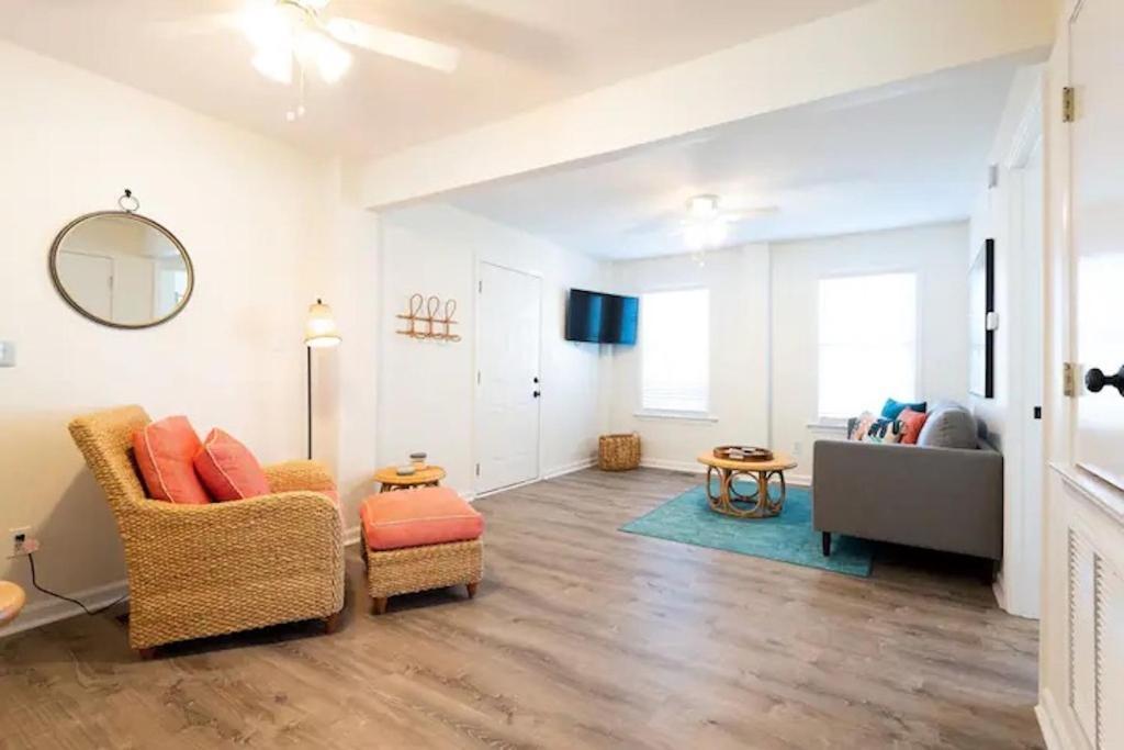 Beach Bum Bungalow แคโลไลนาบีช ภายนอก รูปภาพ